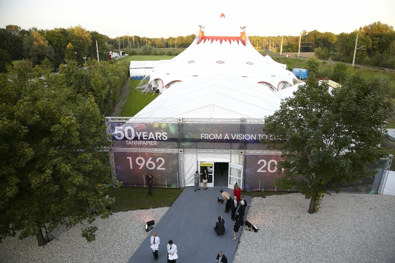 Entrance area of the tent